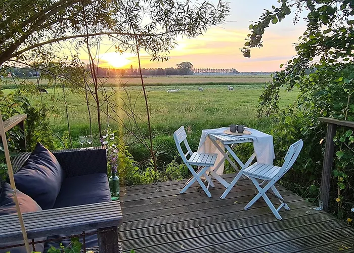 فندق مبيت وإفطار Cherry Schoonrewoerd